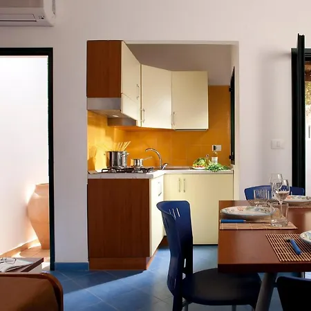 Meditur Village Ξενοδοχείο